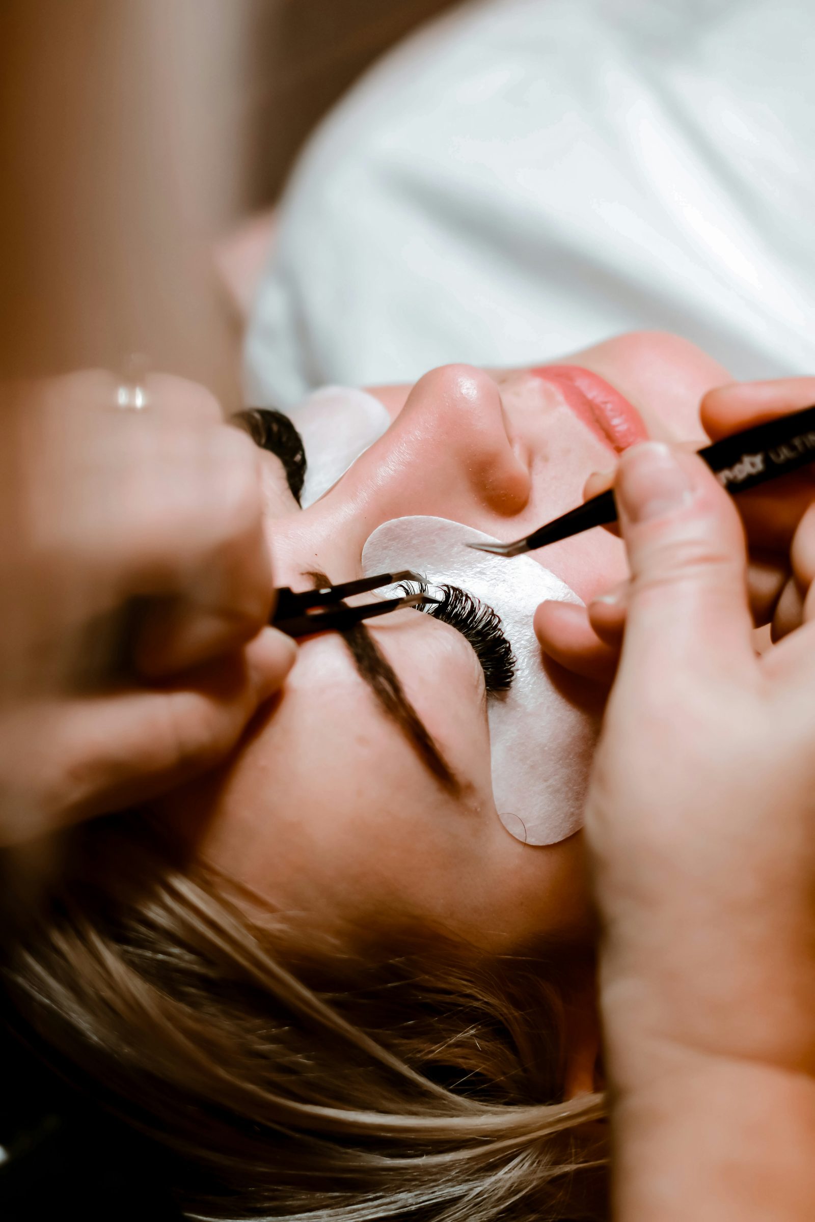 Lifting y extensiones de pestañas